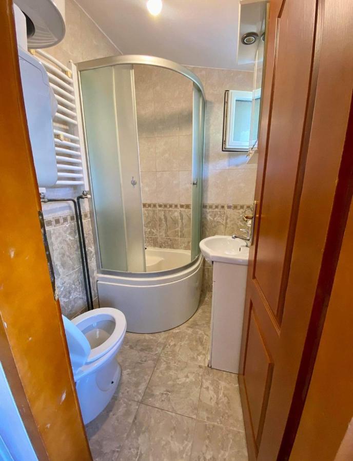 Apartman Slavica Apartamento Kotor Exterior foto